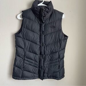 The North Face 700 Black Puffer Jacket Down Insulated